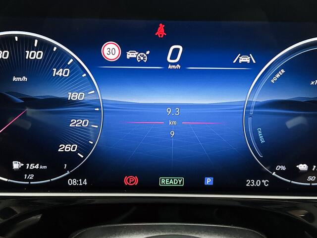 Mercedes-Benz E-estate 300 e Business Solution AMG | Premium pakket | Winterpakket | Nightpakket | Leder pakket | Trekhaak | Panoramaschuifdak | 360° camera | Burmester® 4D surround sound system | 20-inch multispaak AMG velgen | GUARD 360° |