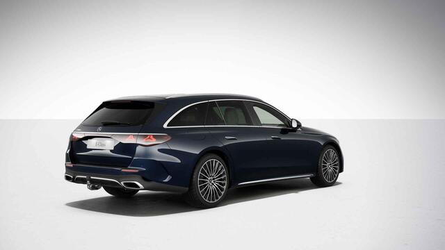 Mercedes-Benz E-estate 300e Business Solution AMG | Premium pakket | Superscreen | Panoramaschuifdak | Winterpakket | Trekhaak |