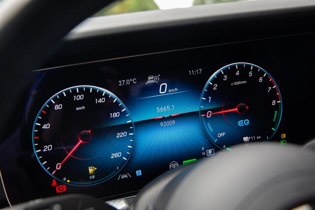 Mercedes-Benz E-estate 300 e AMG Line , Adap. Cruise, HUD, Sfeerverlichting,