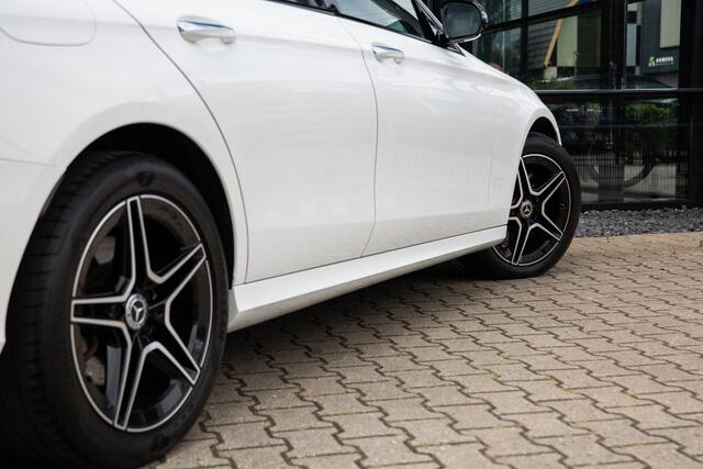 Mercedes-Benz E-estate 300 e AMG Line , Adap. Cruise, HUD, Sfeerverlichting,