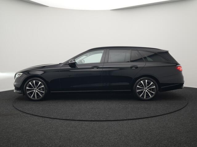 Mercedes-Benz E-estate 300e Avantgarde PHEV 320pk Dealer O.H | Widescreen | Sfeerverlichting | Lederen Sportstoelen Verwarmd | Apple Carplay | Camera | Cruise Control | Navigatie | DAB | Plug In Hybrid
