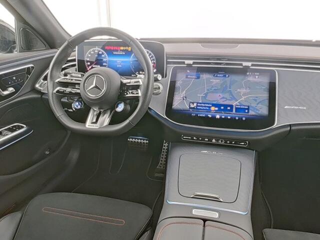 Mercedes-Benz E-estate Mercedes-AMG 53 4MATIC+ AMG Driver's Package | Trekhaak | AMG Night-Pakket | Digital Licht | Memory Voorstoelen. Inclusief 24 maanden MB Certified garantie voor Europa.