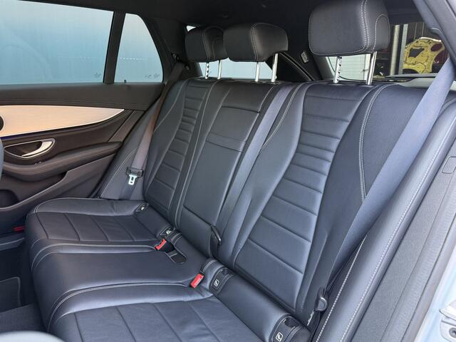 Mercedes-Benz E-estate 200 Business Solution AMG NIEUW BINNEN!