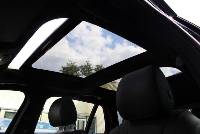 Mercedes-Benz E-estate 220 d Solution Sport | AMG | Panorama | Widescreen | Leder