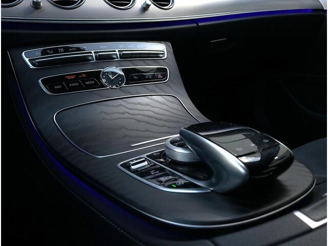 Mercedes-Benz E-estate 200 Business Solution AMG Upgrade Edition Apple Carplay | Sfeerverlichting