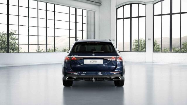 Mercedes-Benz E-estate 300e Business Solution AMG | Premium pakket | Winterpakket | Nappa Leder | Trekhaak | Stoelventilatie | Panoramisch schuifdak |