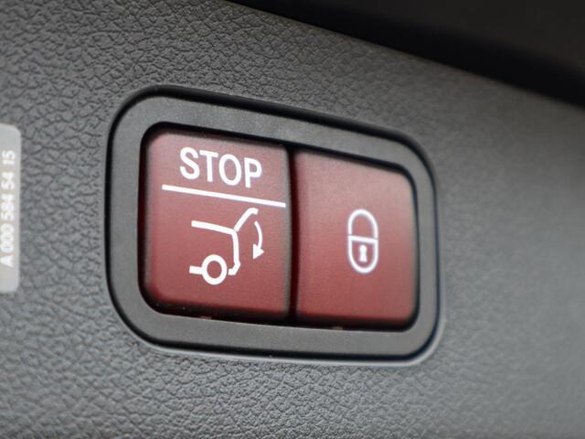 Mercedes-Benz E-estate 300 e AMG Line l Leder l Trekhaak l Keyless l Panoramadak