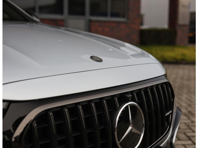 Mercedes-Benz E-estate AMG 53 4MATIC+ | Pano - Trekhaak - HUD - Vol!