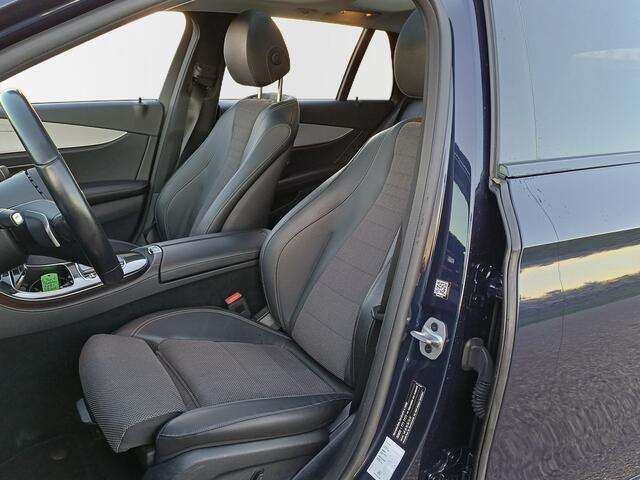 Mercedes-Benz E-estate 300 e Avantgarde /Pano/Cruise/18"/Sfeer/