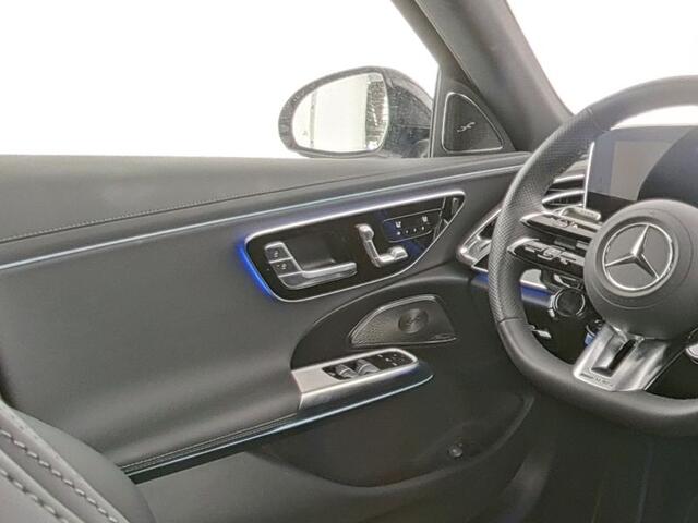 Mercedes-Benz E-estate Mercedes-AMG 53 4MATIC+ Premium Plus | MBUX Superscreen | Trekhaak | Panorama Schuif-Kanteldak | AMG Night Pakket. Inclusief 24 maanden MB Certified garantie voor Europa.