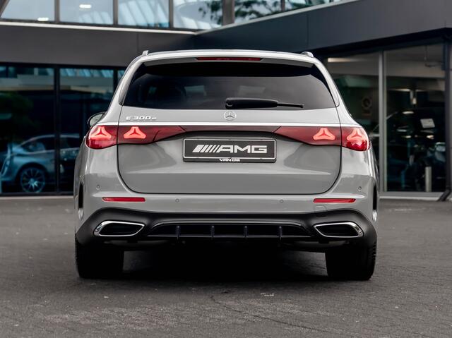 Mercedes-Benz E-estate E 300e AMG Line Premium Plus | Rij-Assistentiepakket | Luchtvering | Trekhaak