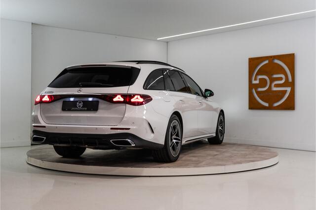 Mercedes-Benz E-estate 300 e Premium AMG 313PK | Pano | Sfeer | Trekhaak | Night | ACC&Dodehoek | Fabrieksgarantie