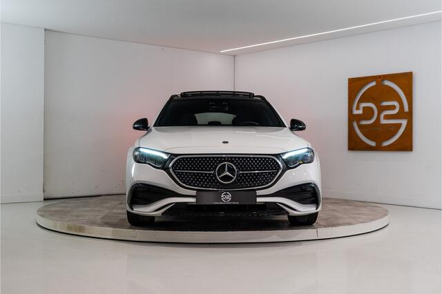 Mercedes-Benz E-estate 300 e Premium AMG 313PK | Pano | Sfeer | Trekhaak | Night | ACC&Dodehoek | Fabrieksgarantie