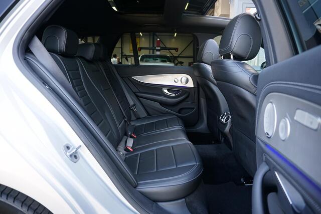 Mercedes-Benz E-estate 400 d 4Matic Premium Plus AMG + PANO / MEMORY / BURMESTER / 360° / TREKHAAK