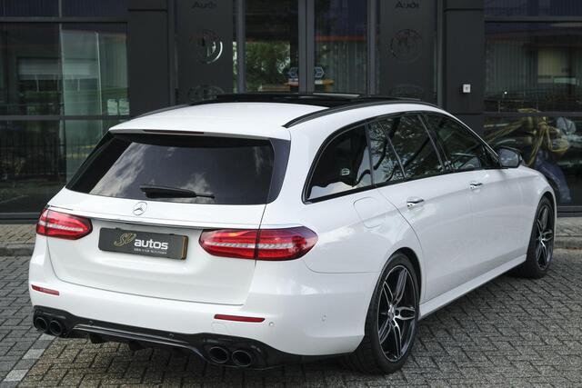Mercedes-Benz E-estate E53 AMG 435pk 4MATIC Panoramadak Burmester Memory Distronic Luchtvering BOMVOL!!!