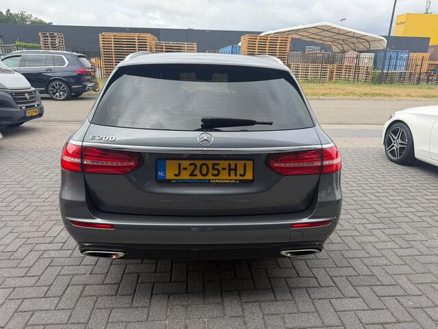 Mercedes-Benz E-estate 200 Premium 3/6/12 MND GARANTIE | AUTOMAAT | NIEUWE APK | LEDER | PDC | NAVI | CRUISE |
