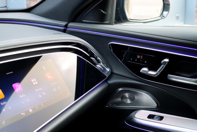 Mercedes-Benz E-estate 300 e AMG Line | Hyperscreen | Distronic+ | HUD | 3D-Display | Panoramadak | Burmester | Surround Camera | Trekhaak | Keyless Go |