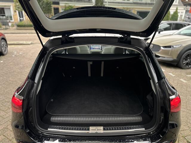 Mercedes-Benz E-estate 300 e Exclusive Line Wit leder/Panorama/Trekh/Burnmester 4D .