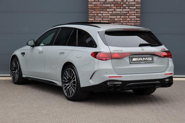 Mercedes-Benz E-estate AMG 53 4MATIC+ Premium+ | 612pk | Hyperscreen | Achterasbesturing | Distronic+ | Burmester | Trekhaak | HUD | Verwarmd Stuurwiel | Digital Light | 3D-Display |