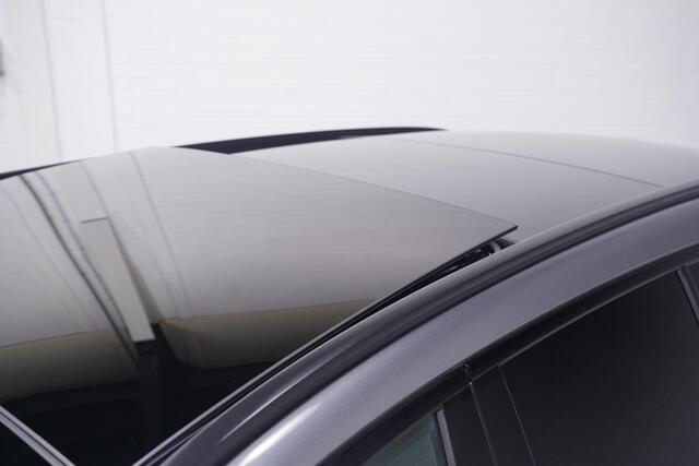 Mercedes-Benz E-estate 300 e AMG Line SOH 97% 1e Eig. NAP Panodak Head-up Camera 360 Memory stoelen Burmester