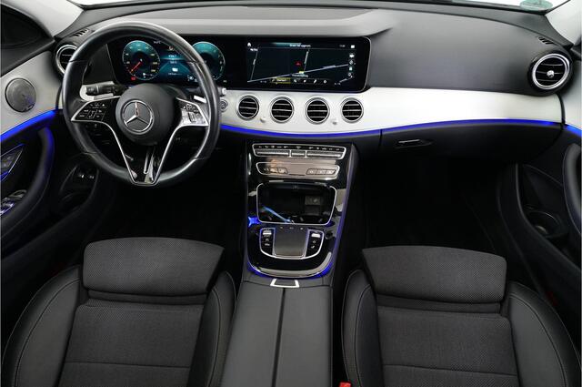 Mercedes-Benz E-estate 300 e AMG Night | Pano | Burmester | Junge sterne garantie | Ambient | SOH 91,63% |