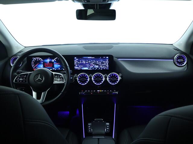Mercedes-Benz EQA 250 Business Solution Luxury 67 kWh Inclusief 24 maanden MB Certified garantie voor Europa.