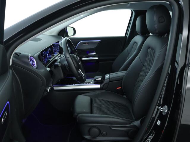 Mercedes-Benz EQA 250 Business Solution Luxury 67 kWh Inclusief 24 maanden MB Certified garantie voor Europa.