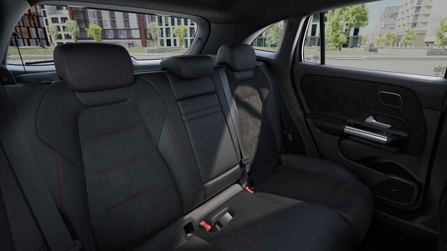 Mercedes-Benz EQA 250+ Business Solution AMG 71 kWh | Panorama-schuifdak | Stoel + Stuurverwarming | Headup | Memory stoelen |