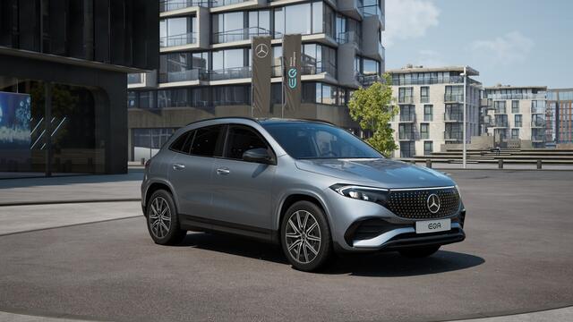 Mercedes-Benz EQA 250+ Business Solution AMG 71 kWh | Trekhaak | Nightpakket | Premium pakket | Parkeerpakket met 360°-camera | Dodehoekassistent | KEYLESS-GO comfort pakket | EASY PACK achterklep | Head-up display | Extra USB-poorten |