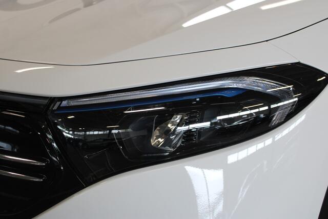 Mercedes-Benz EQA 250 Business Solution AMG 67 kWh | Incl. 12 maanden garantie | Adaptieve cruise control | Stoelverwarming | Climate control | DAB radio | Parkeercamera | Navigatie | Full LED |