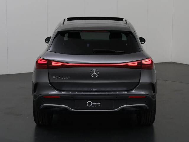 Mercedes-Benz EQA 250+ Business Solution AMG 71 kWh | Winter Pakket | Rij-assistentiepakket Plus | Nightpakket | Head-Up Display |