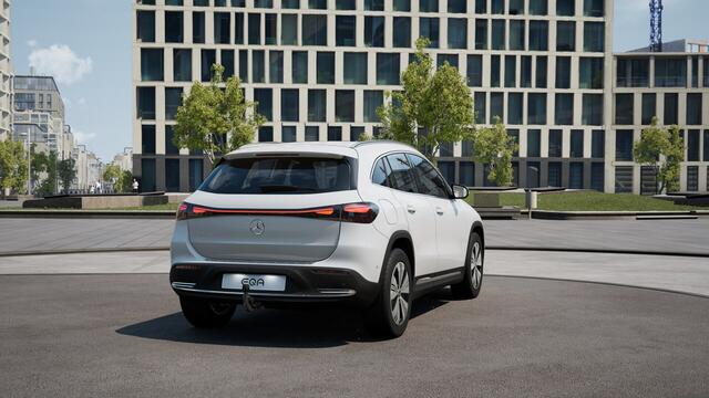 Mercedes-Benz EQA 250+ Business Solution 71 kWh | Trekhaak | Parkeerpakket met achteruitrijcamera | EASY PACK achterklep | Extra USB-poorten | Sfeerverlichting | Verwarmde stoelen vooraan | Zitcomfortpakket | Licht- en zicht pakket |