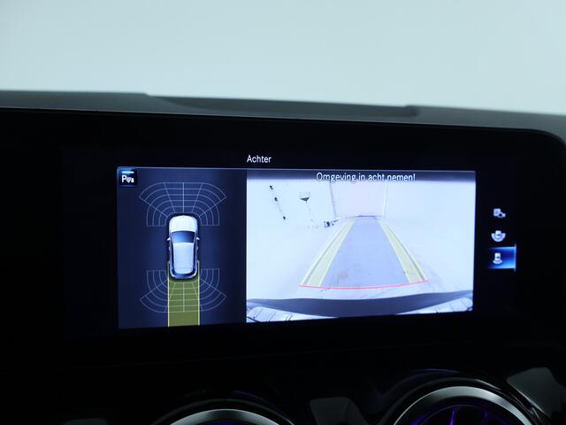 Mercedes-Benz EQA 250 Business Solution AMG 67 kWh | Dodehoek Detector | Sfeerverlichting | AMG Line | Inclusief 48 maanden Mercedes-Benz Certified garantie voor Europa.