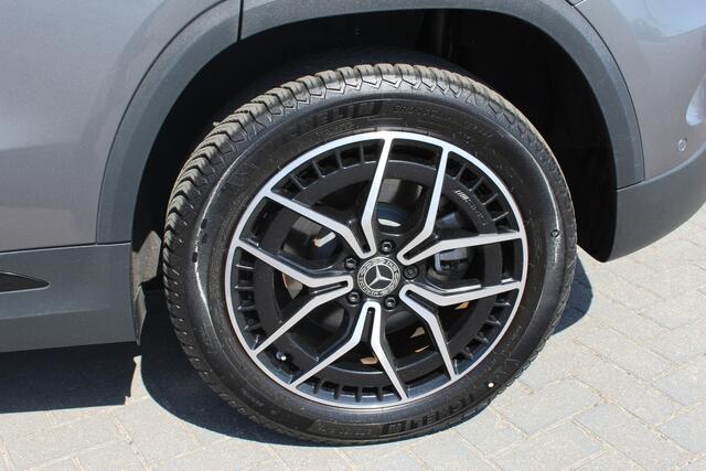 Mercedes-Benz EQA 250 AMG Line 67 kWh Night | 19 inch | Camera