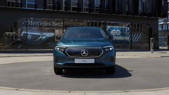Mercedes-Benz EQA 250 Business Solution Luxury 67 kWh | Night | 20" multispaaks velgen | Stoelverwarming | Achteruitrijcamera | Sfeerverlichting |