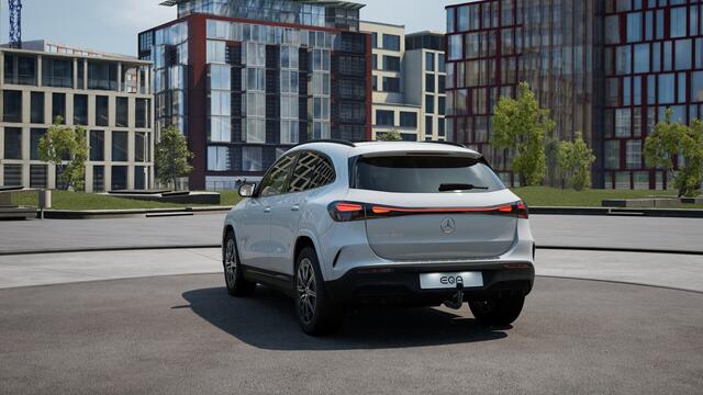 Mercedes-Benz EQA 250+ Business Solution AMG 71 kWh | Trekhaak | Nightpakket | Premium pakket | Parkeerpakket met 360°-camera | EASY PACK achterklep | Dodehoekassistent | KEYLESS-GO comfort pakket | Burmester Surround Sound systeem |