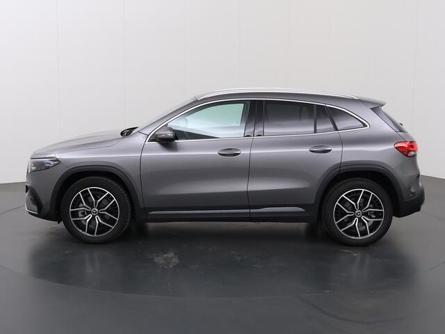 Mercedes-Benz EQA 250 Sport Edition | AMG | Premium Pakket | 19" AMG-velgen | Privacy Glass | Stoelverwarming | Achteruitrijcamera | Sfeerverlichting |