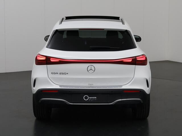 Mercedes-Benz EQA 250+ Business Solution AMG 250+ Business Solution AMG 71 kWh | Panorama dak | Head-Up display | Winterpakket