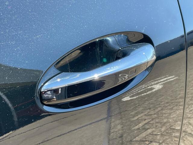 Mercedes-Benz EQA 250+ AMG | Panoramadak | 360° Camera | Night pakket | Elektrisch Verstelbare Stoelen + Memory | Dodehoekassistent | Advanced Sound System | Apple CarPlay | Android Auto | Sfeerverlichting | Stoelverwarming