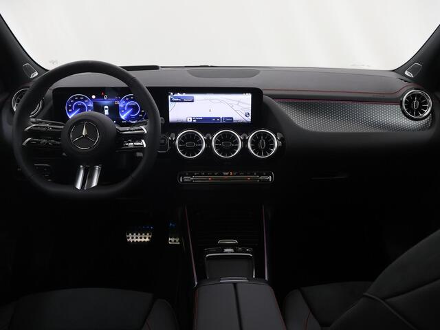 Mercedes-Benz EQA 250+ Business Solution AMG 71 kWh | Panoramaschuifdak | Head-up display | Sfeerverlichting | Keyless go |