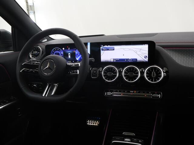 Mercedes-Benz EQA 250+ Business Solution AMG 71 kWh | Panoramaschuifdak | Head-up display | Sfeerverlichting | Keyless go |
