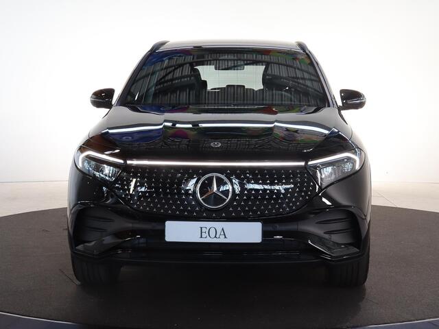 Mercedes-Benz EQA 250+ Business Solution AMG 71 kWh | Winter-pakket | Panoramadak | Burmester | Head-up display | Achteruitrijcamera