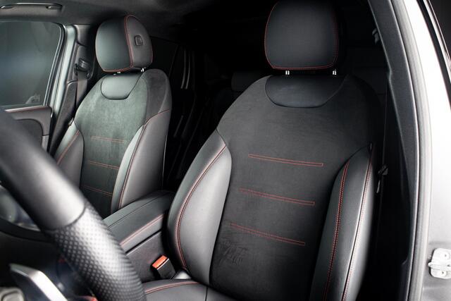 Mercedes-Benz EQA 300 4MATIC AMG Line 67 kWh Panorama dak | Trekhaak