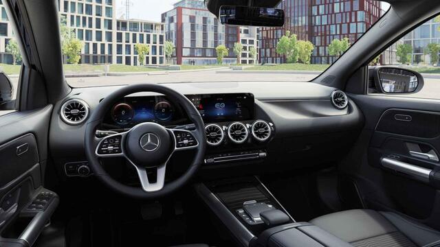 Mercedes-Benz EQA 250+ Luxury Line 71 kWh