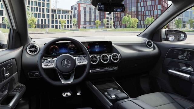 Mercedes-Benz EQA 250+ Business Edition 71 kWh | AMG | Panoramadak | Keyless | 360 graden camera |