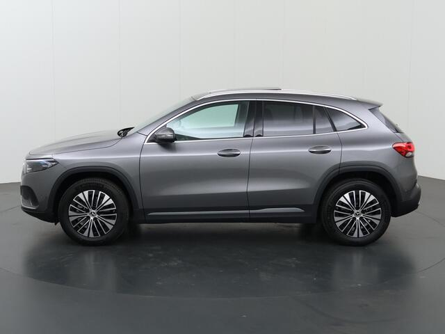 Mercedes-Benz EQA 250 Luxury Line 67 kWh | Panoramadak | |Premium pakket | Stoelverwarming |