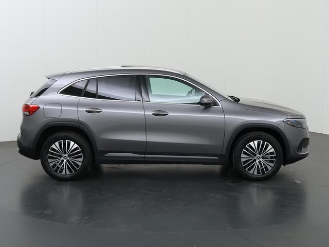 Mercedes-Benz EQA 250 Luxury Line 67 kWh | Panoramadak | |Premium pakket | Stoelverwarming |
