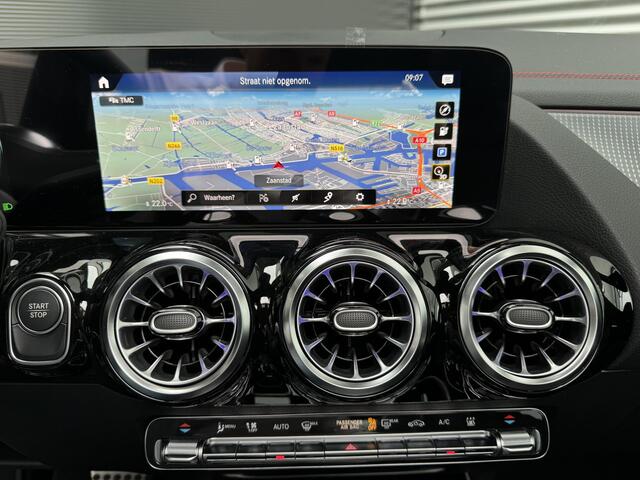 Mercedes-Benz EQA 250+ AMG Line | Panoramadak | Trekhaak | 360° Camera | Dodehoekassistent | Advanced Sound System | Elektrisch Verstelbare Stoelen + Memory | Alarm | Apple CarPlay | Android Auto | Sfeerverlichting | Stoelverwarming