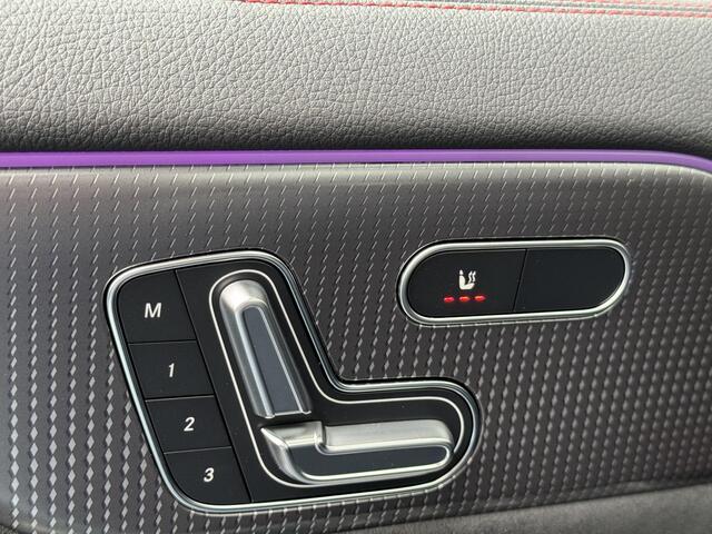 Mercedes-Benz EQA 250+ AMG Line | Panoramadak | Trekhaak | 360° Camera | Dodehoekassistent | Advanced Sound System | Elektrisch Verstelbare Stoelen + Memory | Alarm | Apple CarPlay | Android Auto | Sfeerverlichting | Stoelverwarming