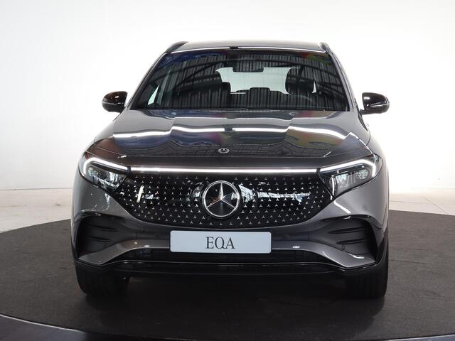 Mercedes-Benz EQA 250+ Business Solution AMG 71 kWh | panoramadak | Memory stoelen | dodehoek detectie | warmtewerend glas